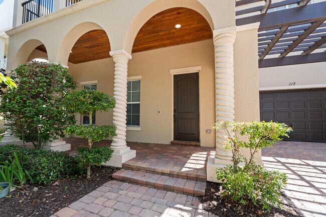 Building Photo - 112 Tulip Tree Ct