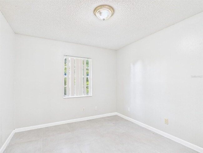 Building Photo - 2121 S San Gully Rd