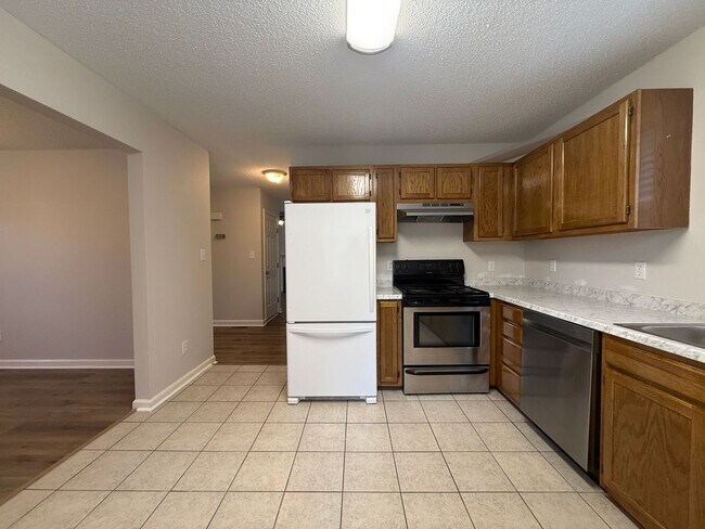 Building Photo - 5337 Moss Creek Ln