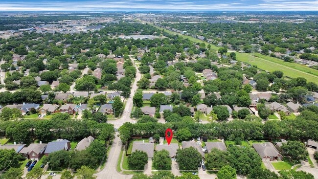 Building Photo - 21630 Live Oaks Spring Dr