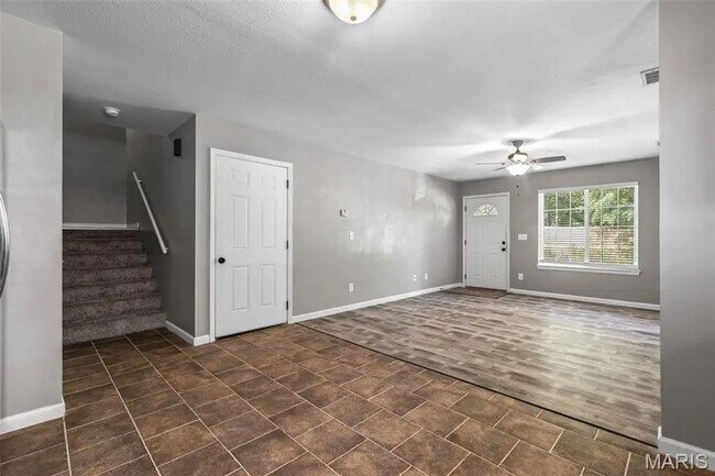 Building Photo - 1835 Woodland Trl