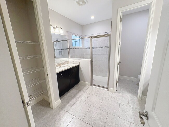 Building Photo - 11220 Fish Eagle Dr