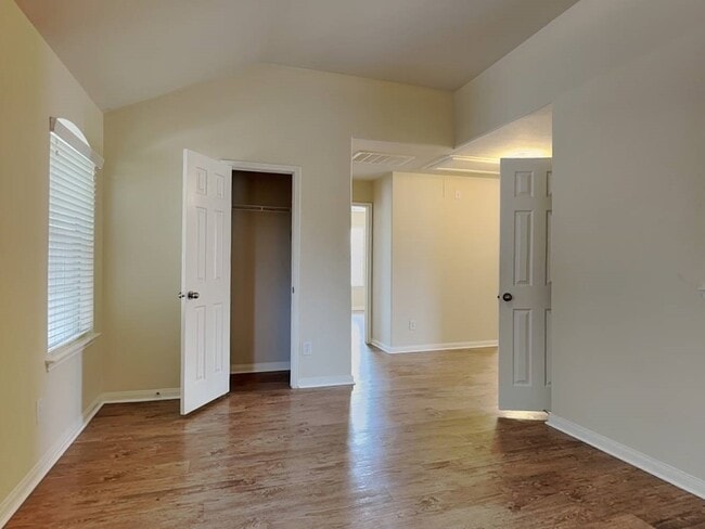 Building Photo - 19110 Deep S Ct