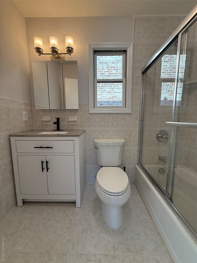 Building Photo - 130-09 58th Rd