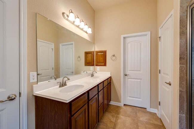 Building Photo - 5812 Gunnison Turn Rd