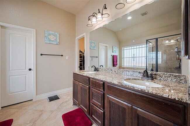 Building Photo - 20267 Ivory Valley Ln