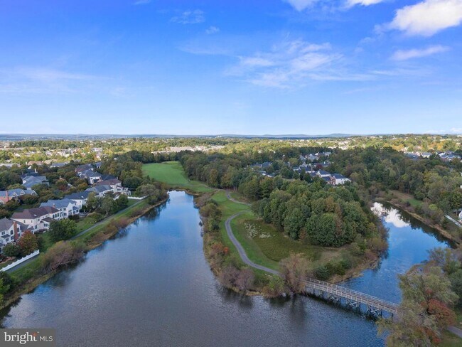 Building Photo - 43104 Baltusrol Terrace