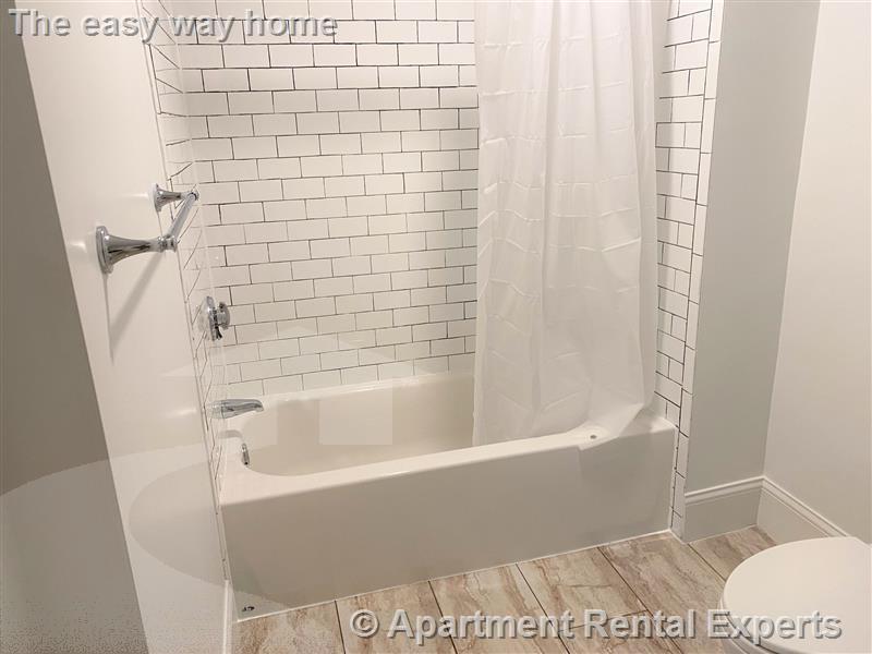 Building Photo - 134 Summer St