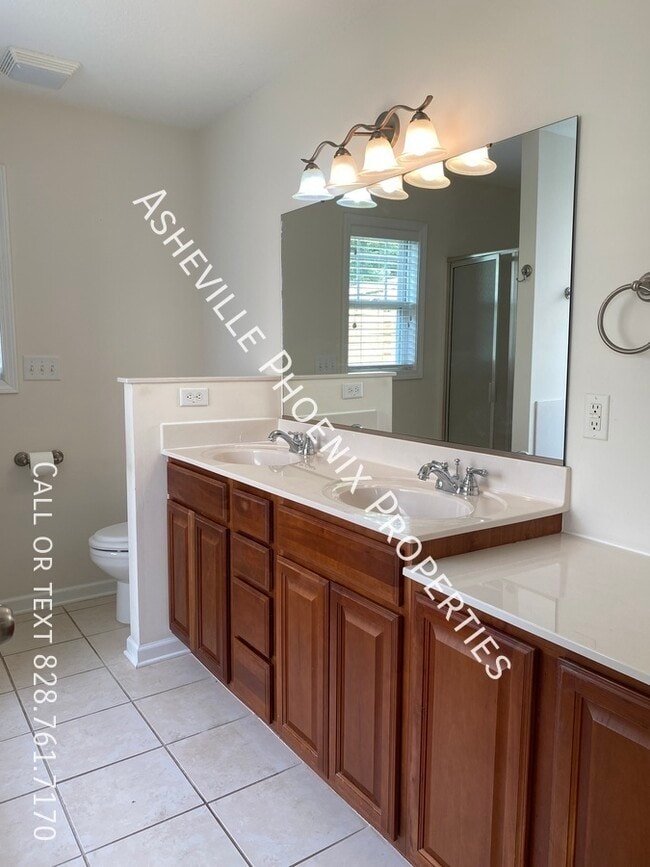 Building Photo - 41 Sunview Cir