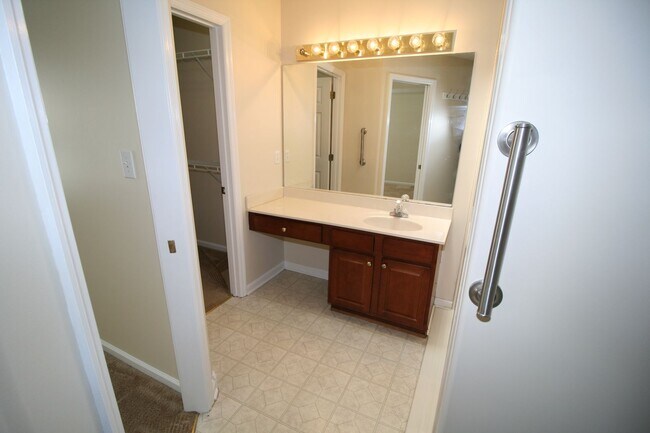 Building Photo - Single Family Home in the Hamburg Area         20260504