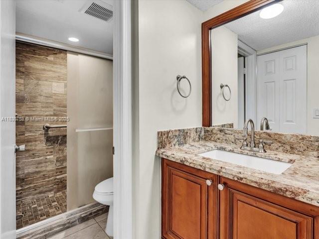 Building Photo - 9311 Orange Grove Dr