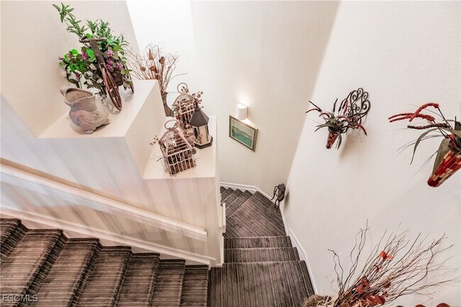 Building Photo - 3011 Meandering Way