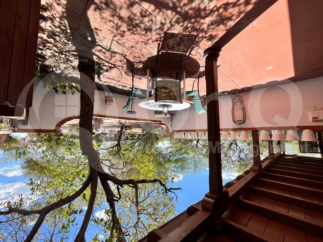 Building Photo - 457 S Paseo Quinta