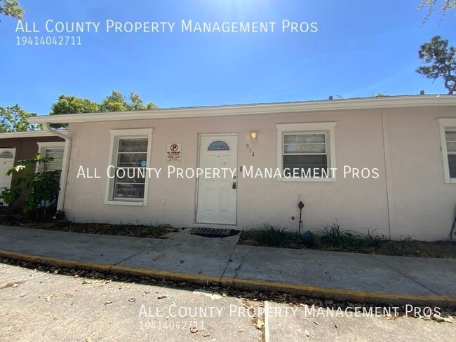 Building Photo - 914 Royal Palm Dr