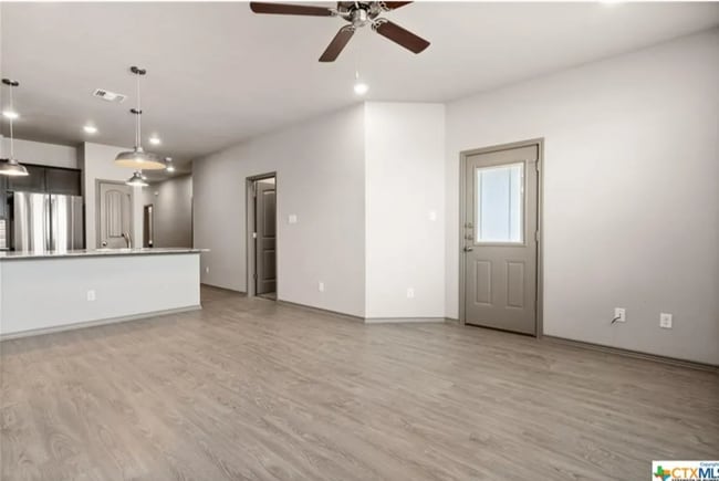 Building Photo - 3 Bedroom / 2 Bathroom Townhome – Copperas Cove - Coming Soon