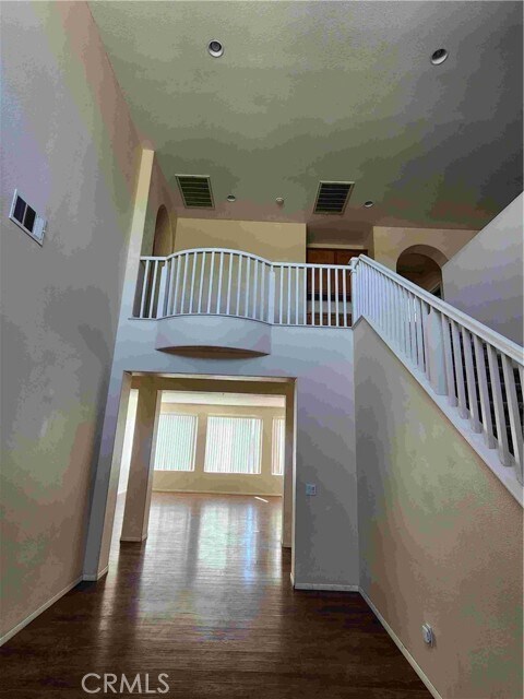 Building Photo - 30897 Anderson Cir