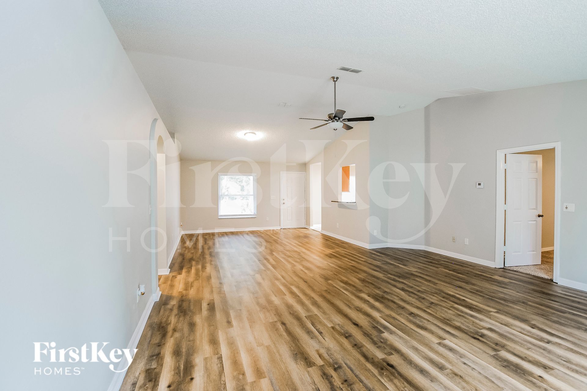 Building Photo - 15 Rymen Ln