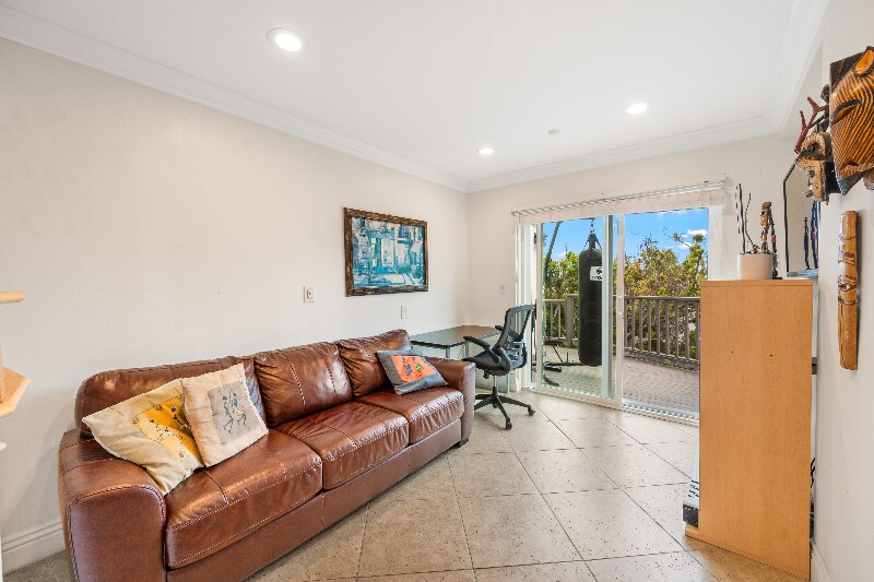 Building Photo - 5662 Ladybird Ln