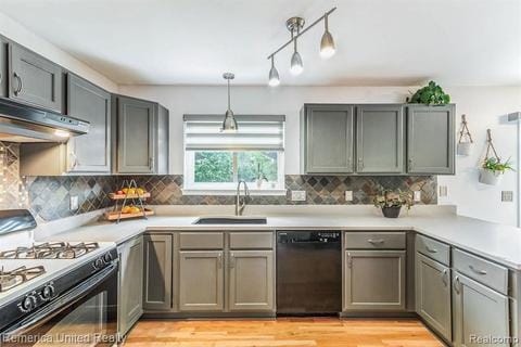 Building Photo - 975 Water View Ln