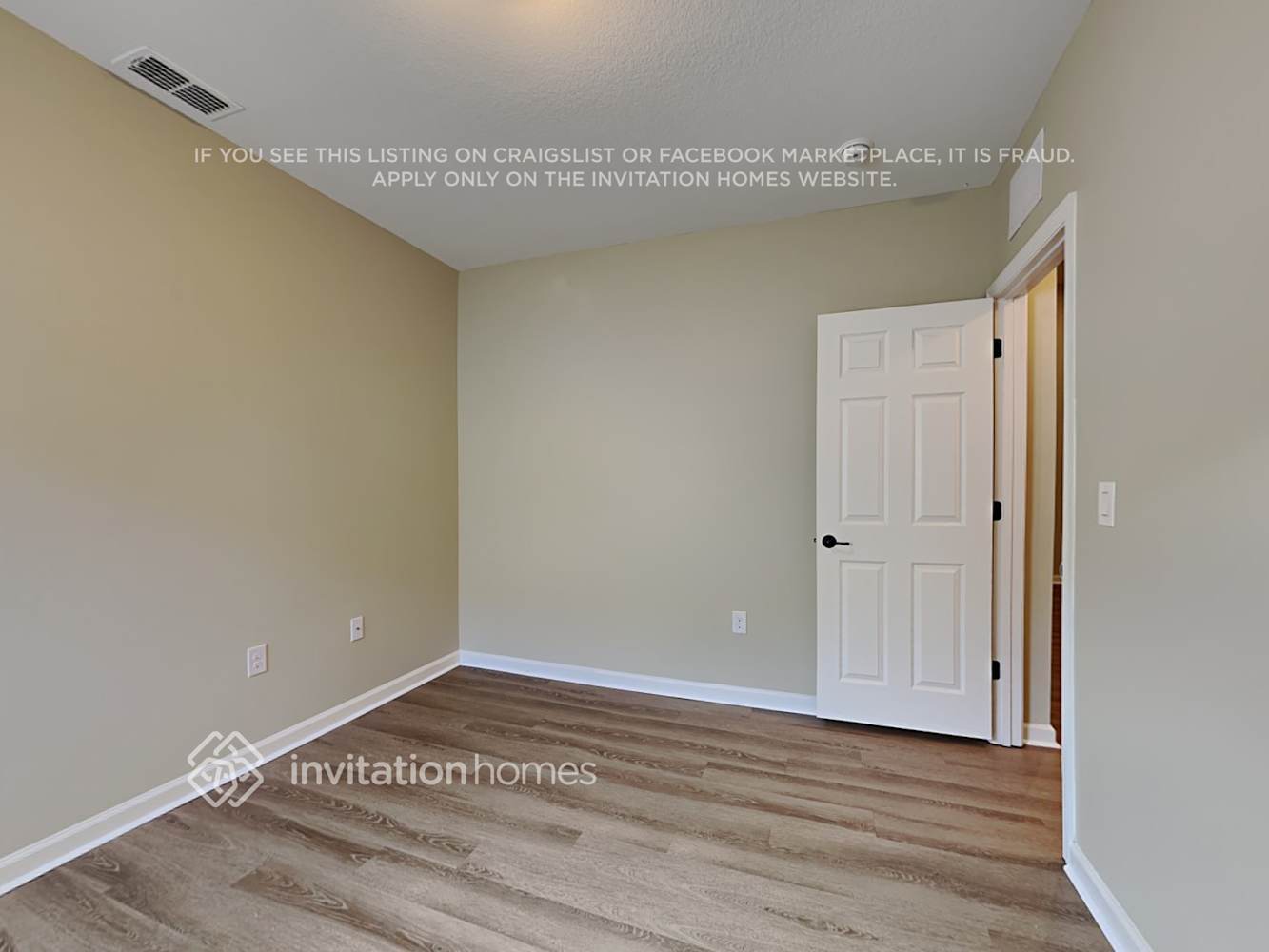 Building Photo - 1596 Litchfield Dr