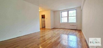 Building Photo - 2 bedroom in BRONX NY 10452