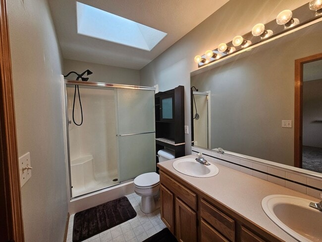 Building Photo - Beautiful Home in Spokane Valley