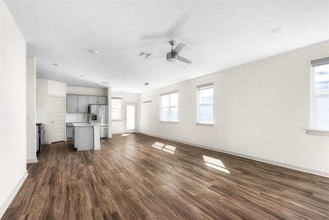 Building Photo - 7409 Peggie Nell Dr