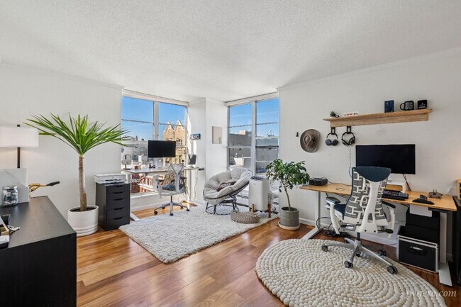 Building Photo - 2040 Franklin St