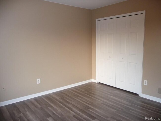 Building Photo - 30631 Hidden Pines Ln