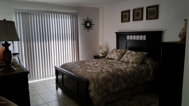 Building Photo - 2700 Ocean Shore Blvd