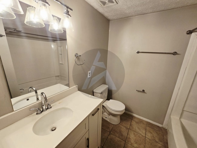 Building Photo - 8834 Long Beach Cir