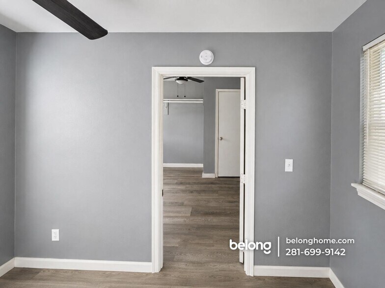 Building Photo - 7909 Brutus St