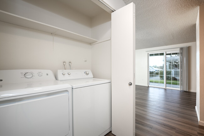 Full-Size Washer/Dryer - Orchard Ridge Apartments