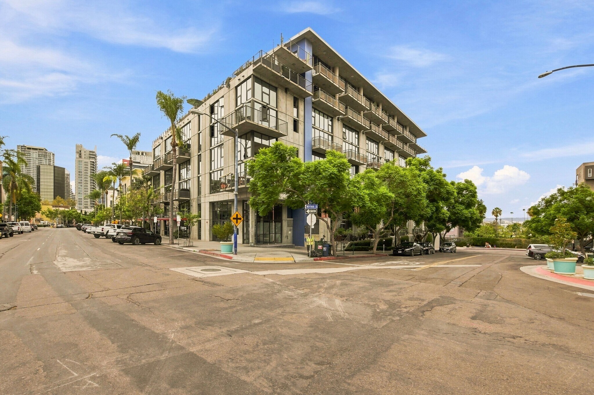Building Photo - 1780 Kettner Blvd