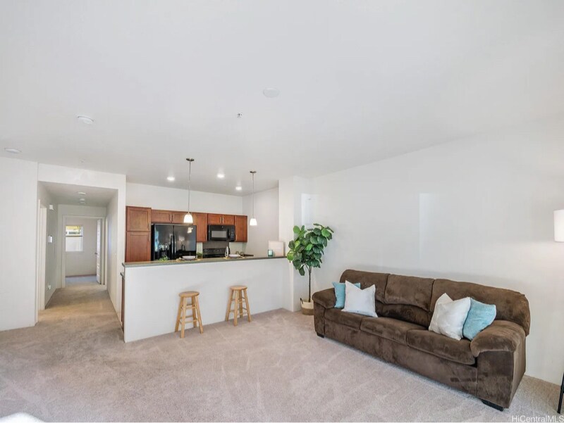 Building Photo - 458 Manawai St