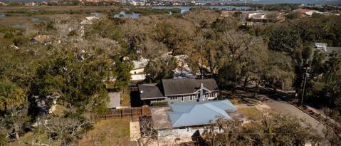 Building Photo - 64 Fullerwood Dr