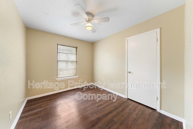 Building Photo - 138 Dora St