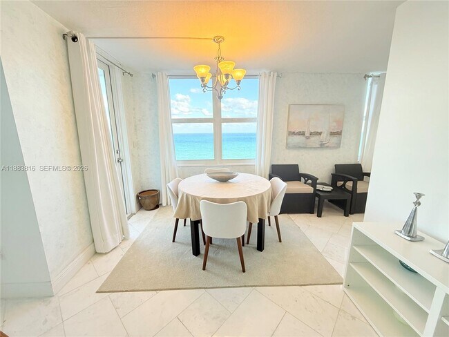 Building Photo - 2751 S Ocean Dr