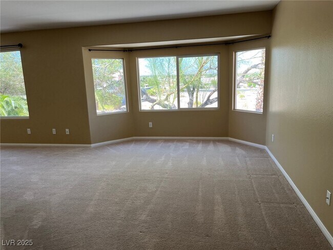 Building Photo - 8640 Castle Hill Ave