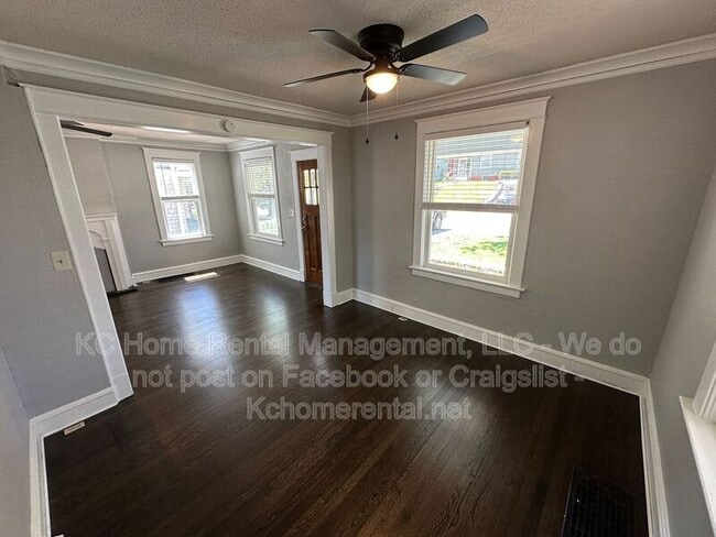 Building Photo - 5105 Walnut St