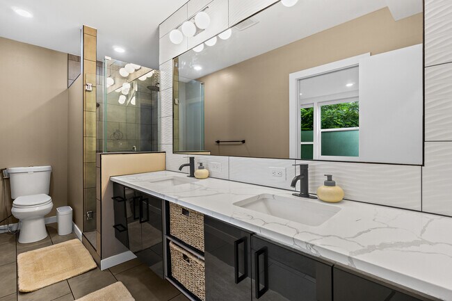 Building Photo - 937A NW 52nd St