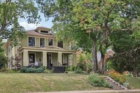 Building Photo - Beautiful Historic 4BR/3BA Gem | Hillsboro...