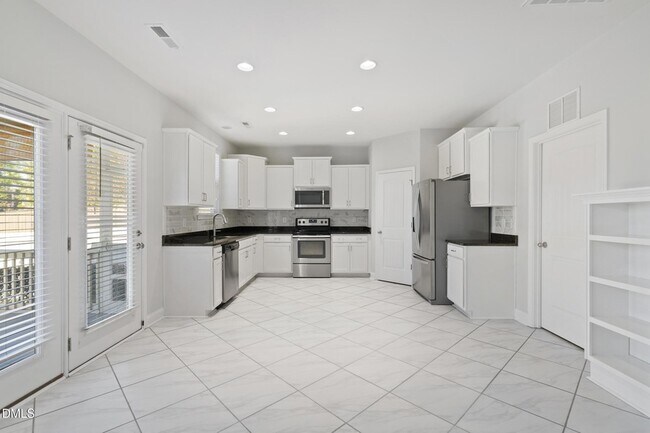 Building Photo - 428 Mill Station Ln