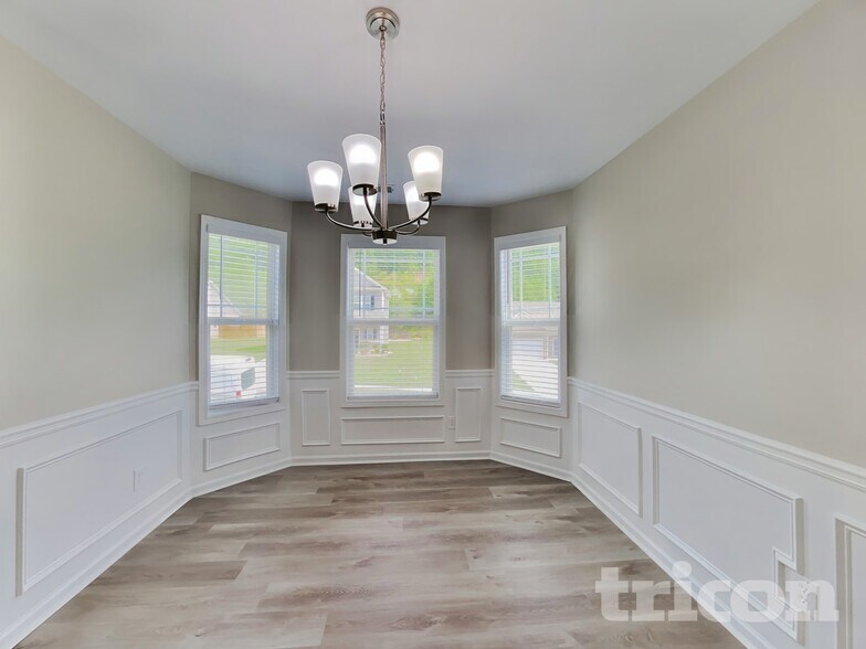 Building Photo - 217 Arbor Dr