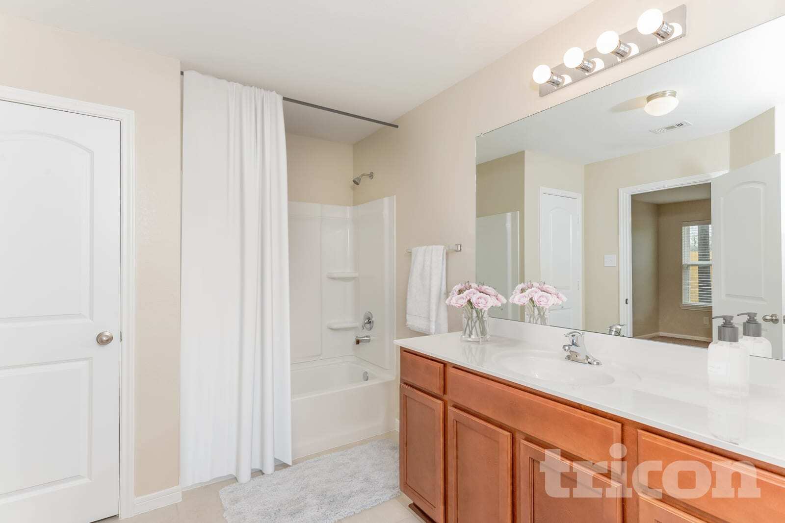 Building Photo - 709 Totem Trail Dr