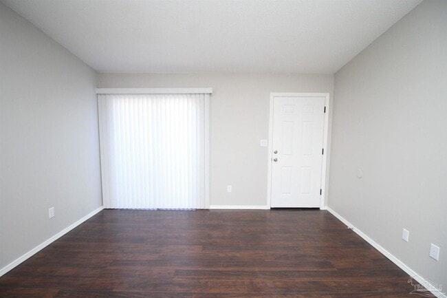 Building Photo - 6810 Tiki Ln