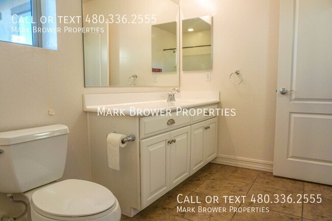 Building Photo - 3016 E Shannon St