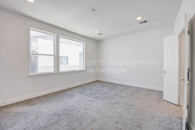 Building Photo - 1743 Eado Point Ln