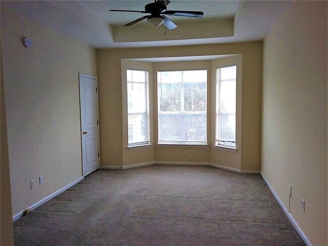 Building Photo - 375 Highland Ave NE