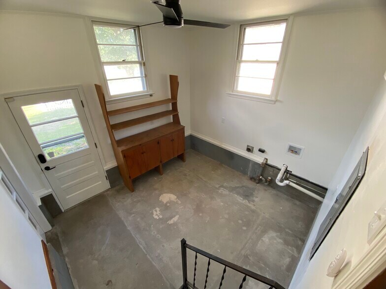 Building Photo - 4301 Chickahominy Ave